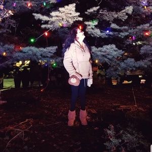 Teddy Bear Brown sweatshirt.  Original Use